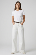 Mom-fit jeans