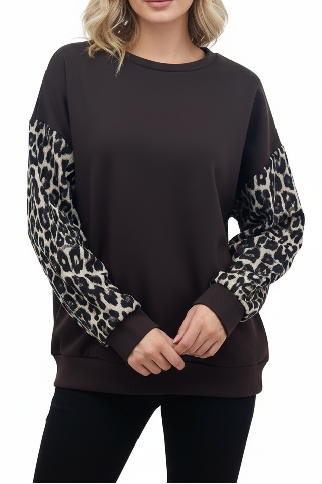 ANIMAL PRINT SLEEVE SWEATSHIRT