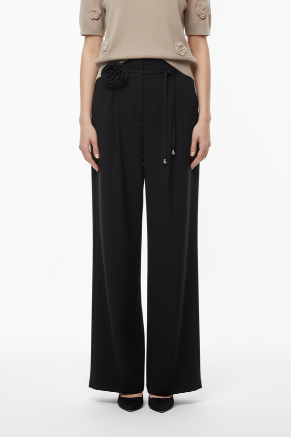 HIGH-WAISTED TROUSERS WITH FLOWER