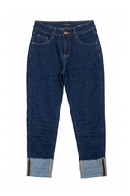 STRAIGHT LEG JEANS WITH CUFFS