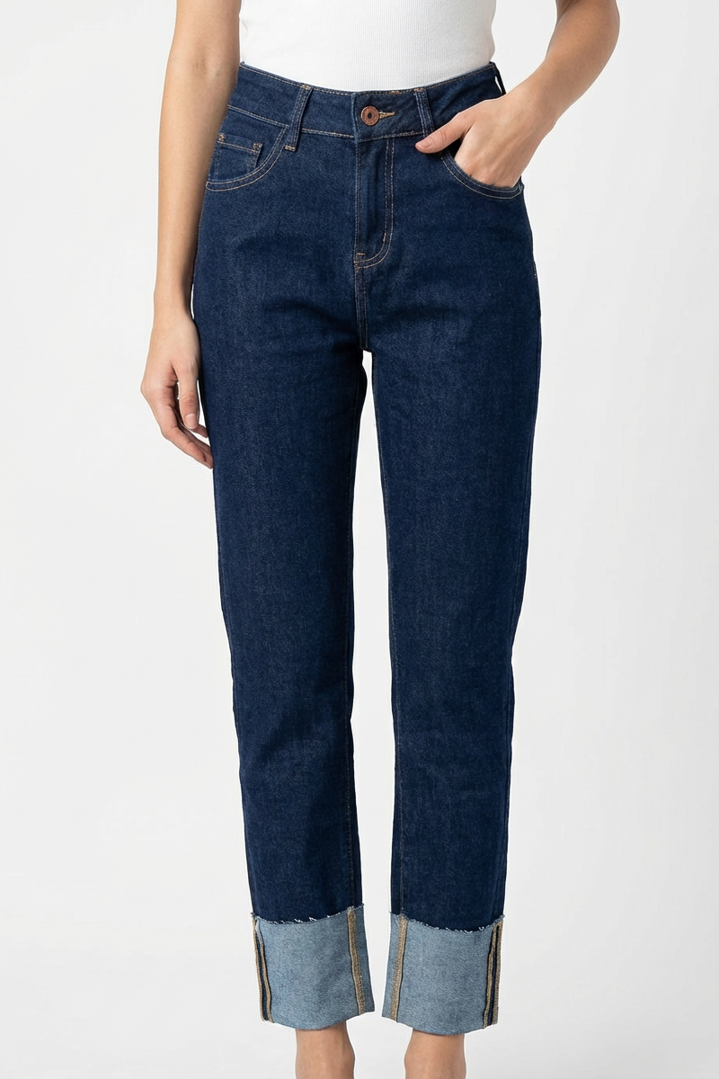 STRAIGHT LEG JEANS WITH CUFFS
