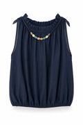 Top Smanicato Fluido con Scollo Arricciato e Dettaglio Bijoux