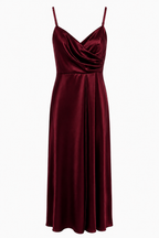 Elegante Abito Lungo Drappeggiato in Raso Bordeaux