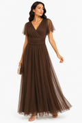 Elegante Abito Lungo in Tulle con Scollo a V