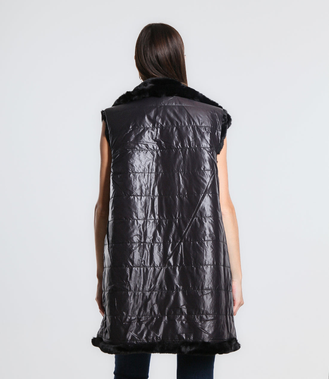 GILET REVERSIBILE IN ECO FUR