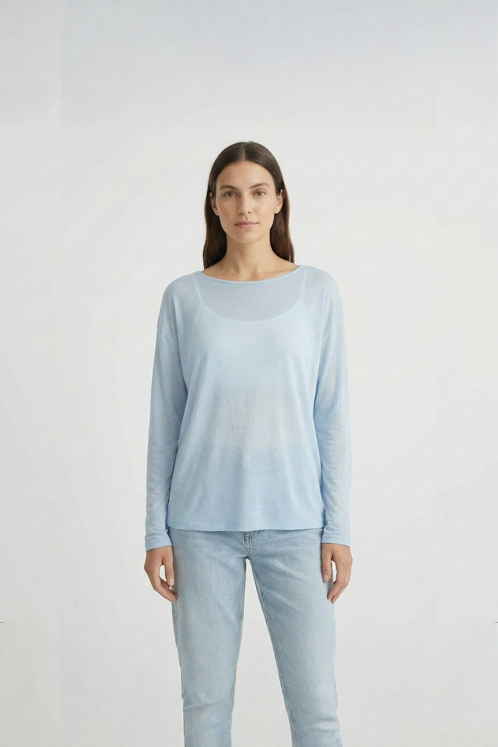 Maglietta essenziale semitrasparente