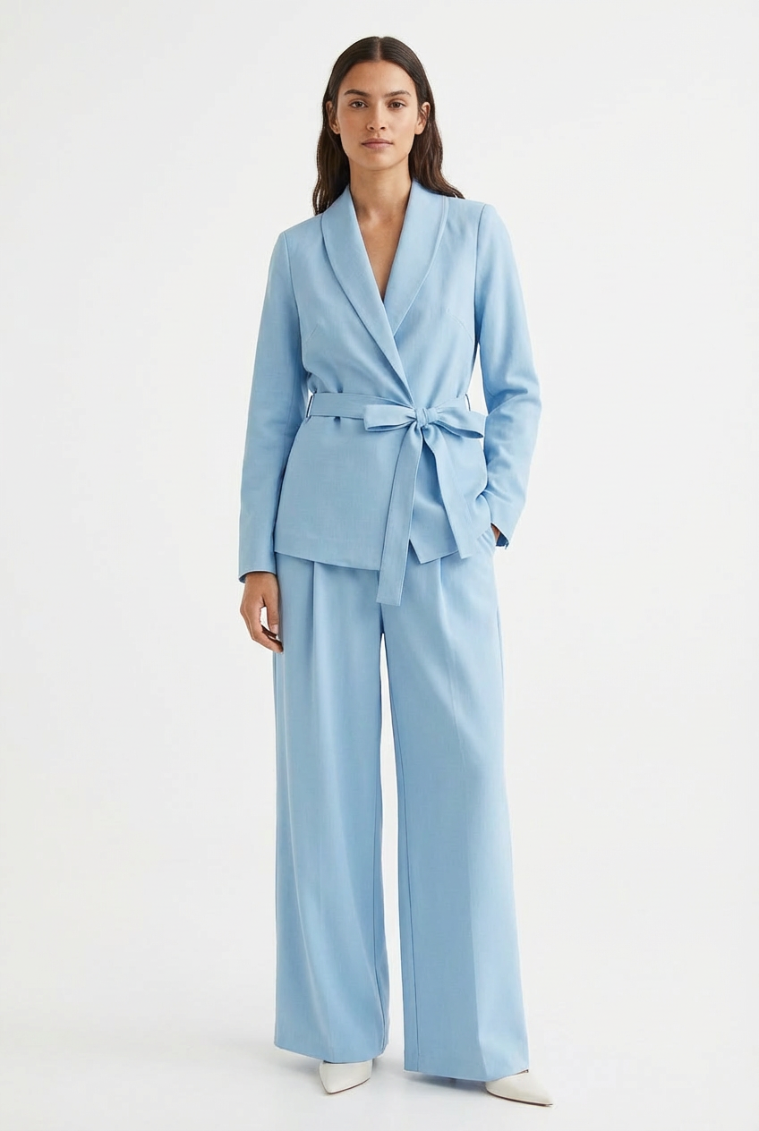 Jacket with bow closure