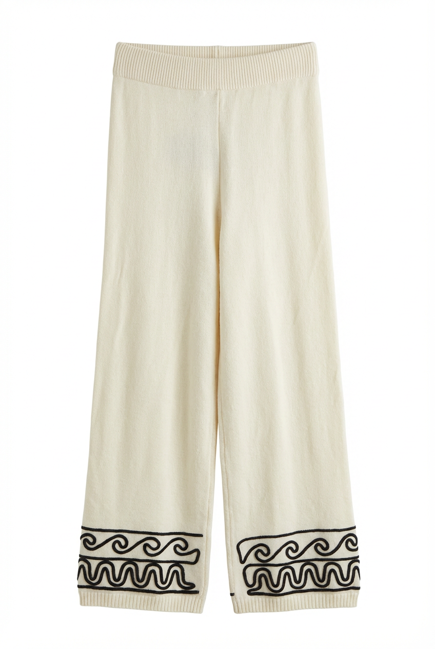 Trousers with embroidery