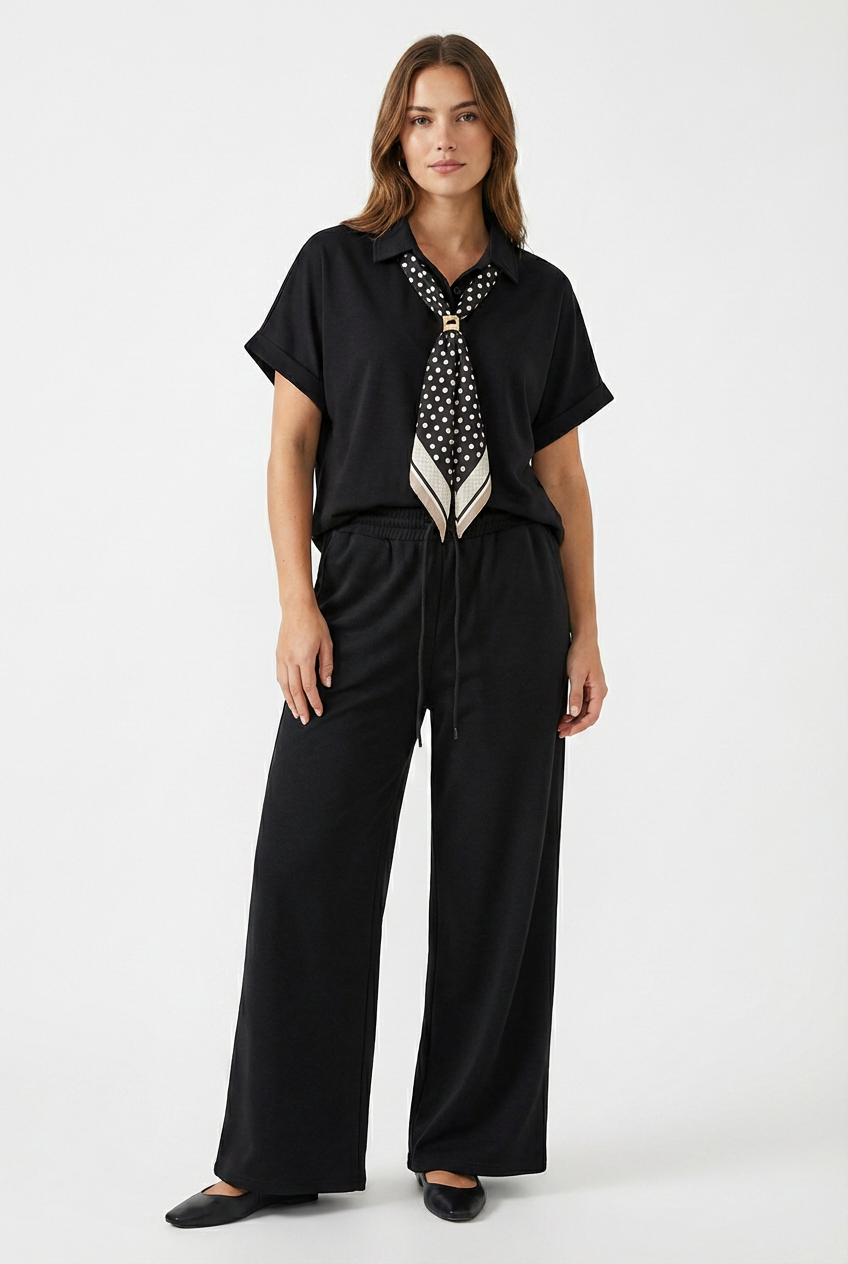 Blusa in Jersey con Foulard a Pois e Fermaglio Dorato