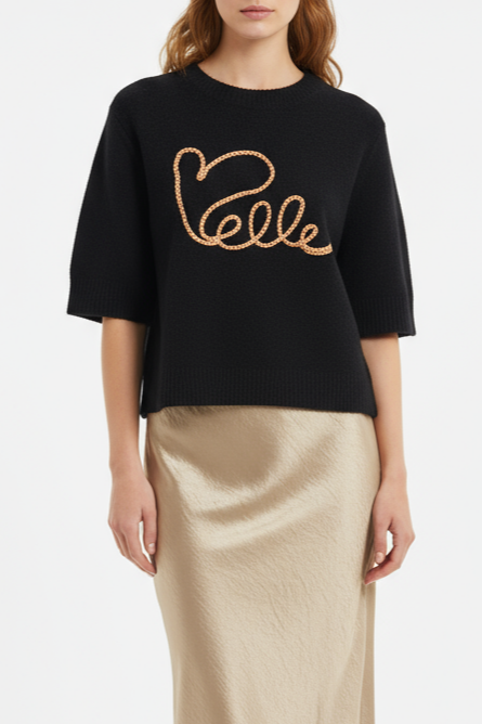 BEAUTIFUL SHORT-SLEEVED T-SHIRT