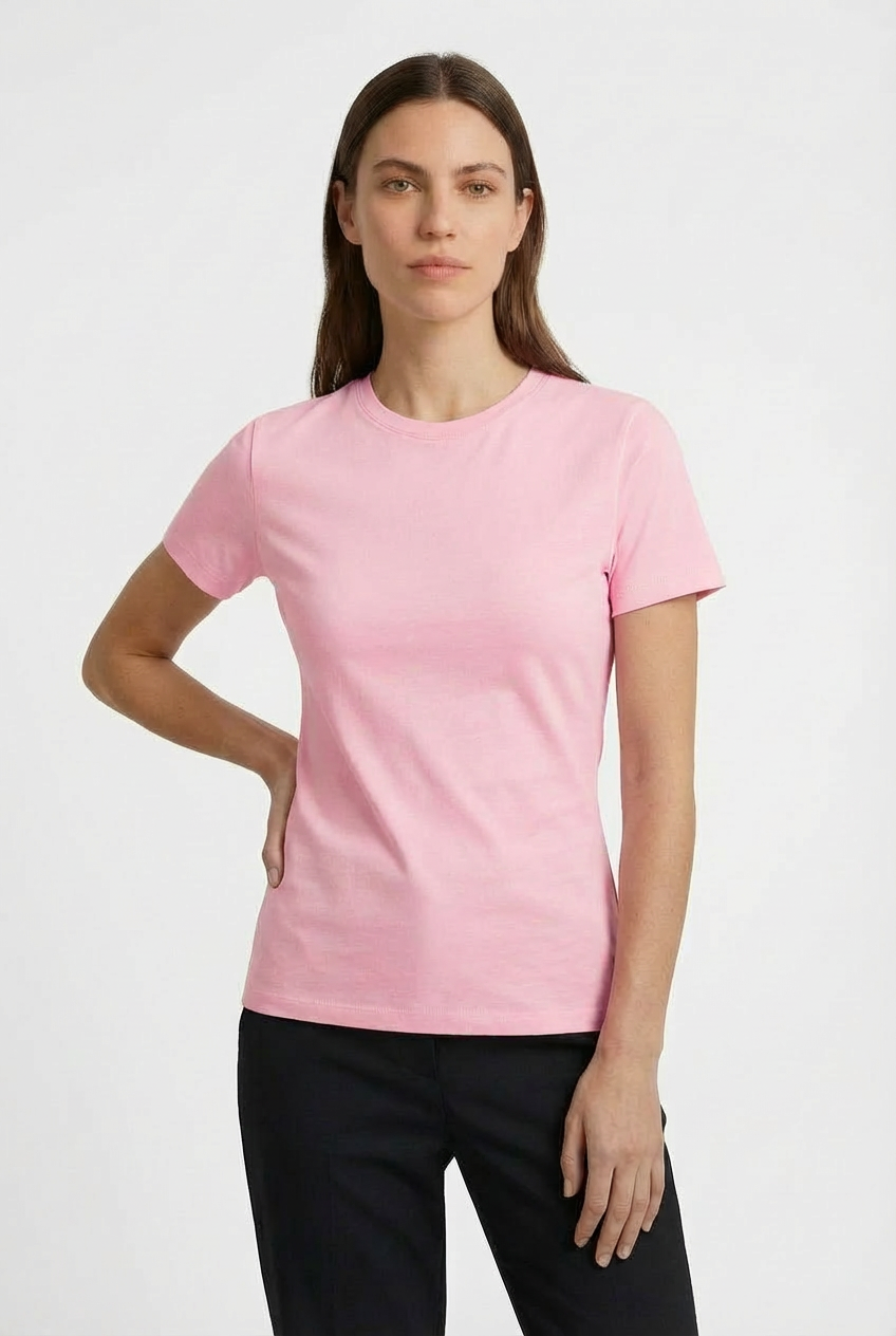Essential short-sleeved T-shirt